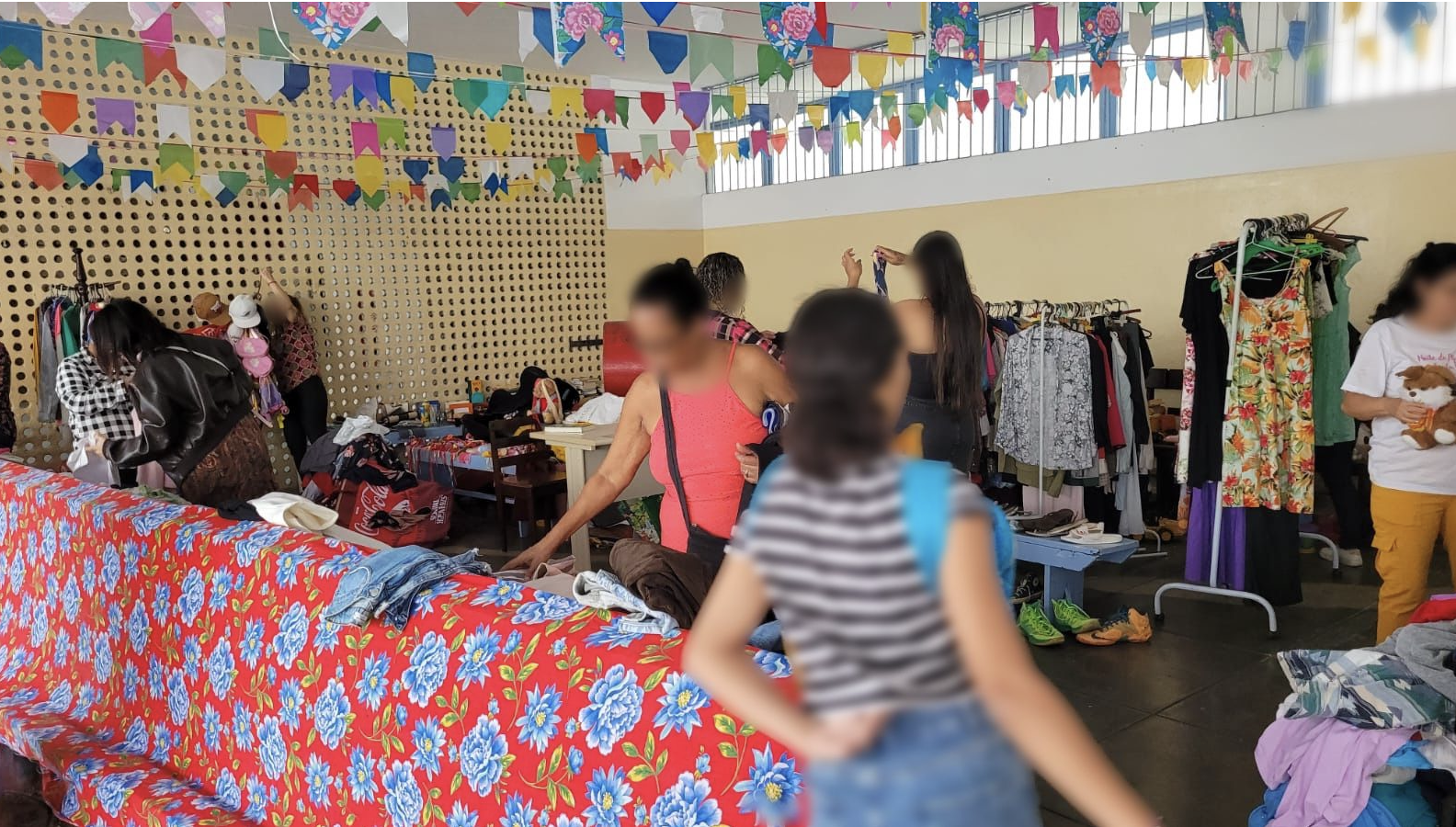 Bazar na Festa Junina da Creche Casa da Criança