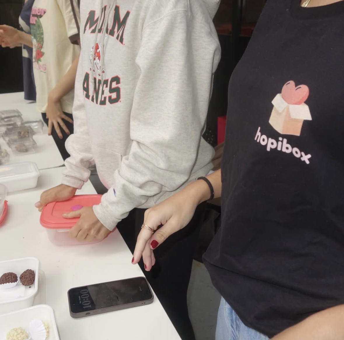 Camiseta HopiBox no bake sale